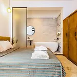 Chic And Charming 2bd Flat In The Heart Of By Flat Mаnager *