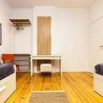 Διαμέρισμα Chic And Charming 2bd Flat In The Heart Of By Flat Mаnager Φιλιππούπολη