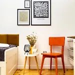 Chic And Charming 2bd Flat In The Heart Of By Flat Mаnager Φιλιππούπολη