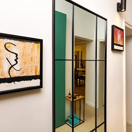 Apartamento Chic And Charming 2bd Flat In The Heart Of By Flat Mаnager Plovdiv