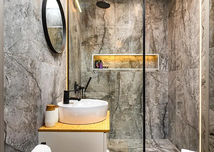 Chic And Charming 2bd Flat In The Heart Of By Flat Mаnager * プロヴディフ